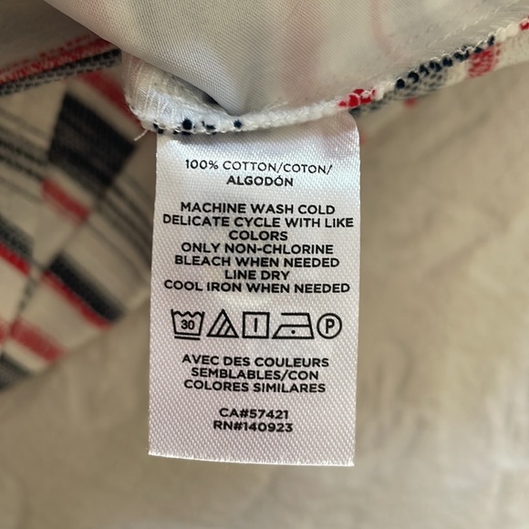 Striped Loft Shorts with 6” Inseam NWT - Picture 5 of 5